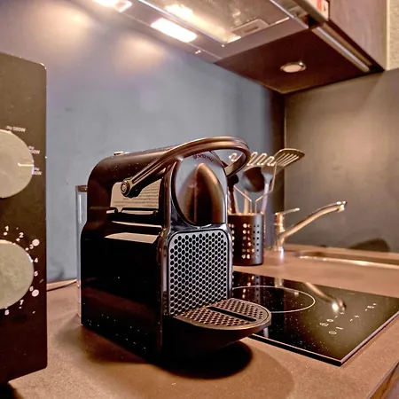 Bank House L 206 - Griwa Rent *